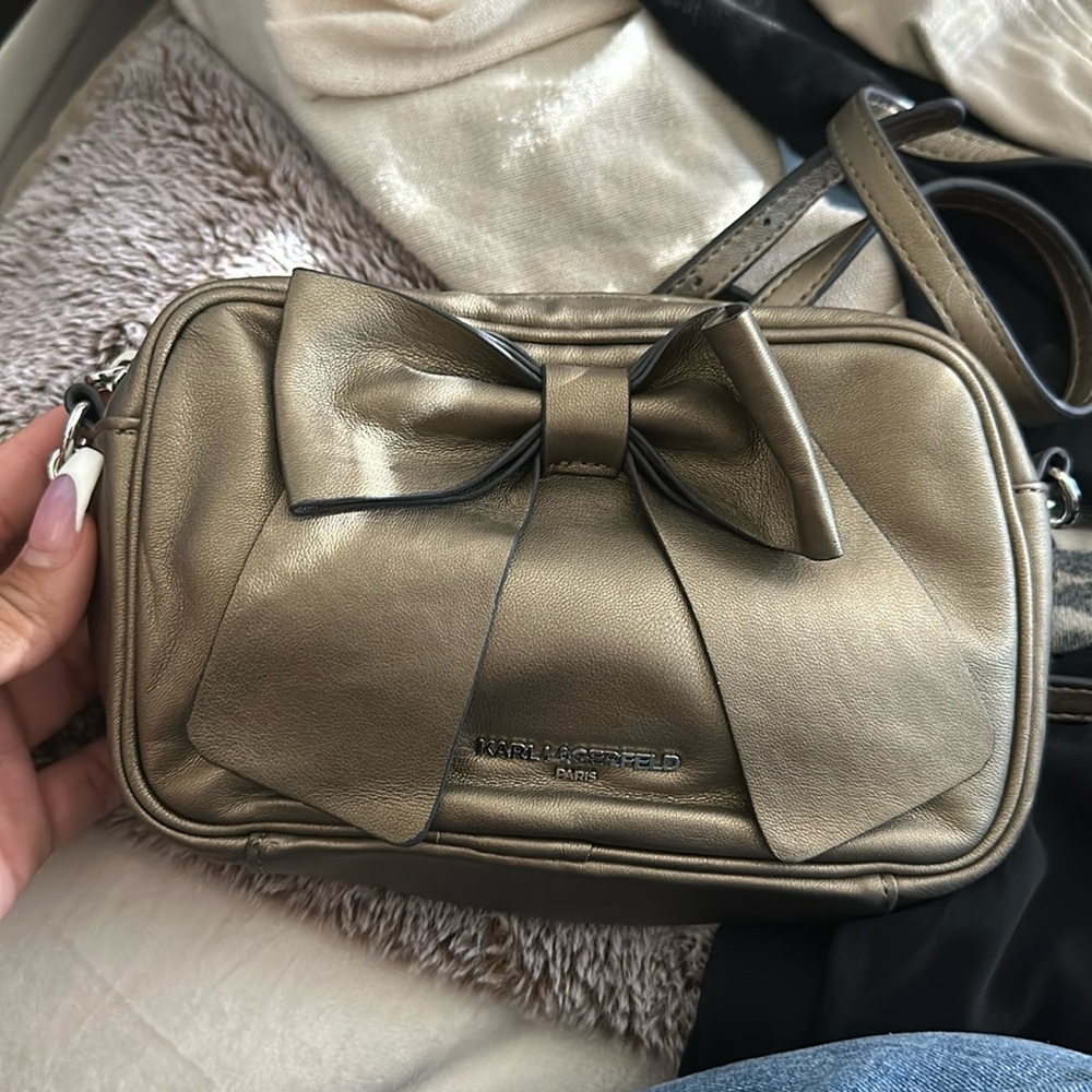 Cross body bag